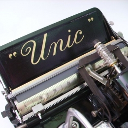 Unic